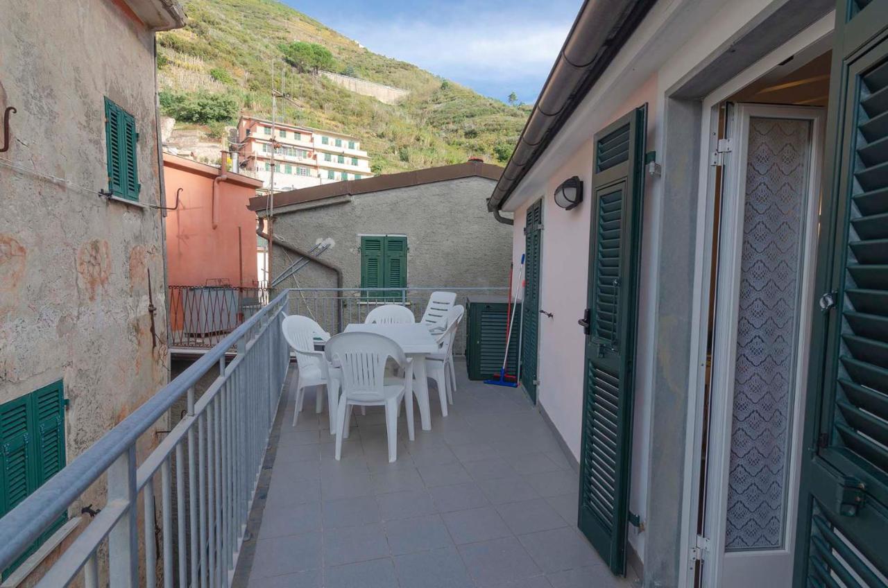 Carruggio Apartment Riomaggiore Bagian luar foto